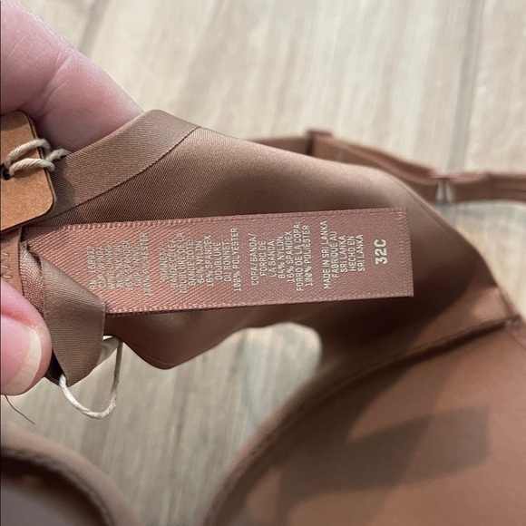 NWT Skims Ultimate apex Nipple Push Up Bra Sienna 32C - Picture 8 of 8